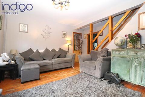 3 bedroom semi-detached house for sale, Trinity Road, Icknield, Luton, Bedfordshire, LU3 2LP