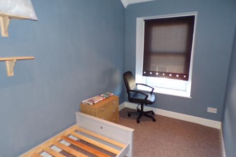 2 bedroom flat to rent, George Street, Dunoon, Argyll and Bute, PA23