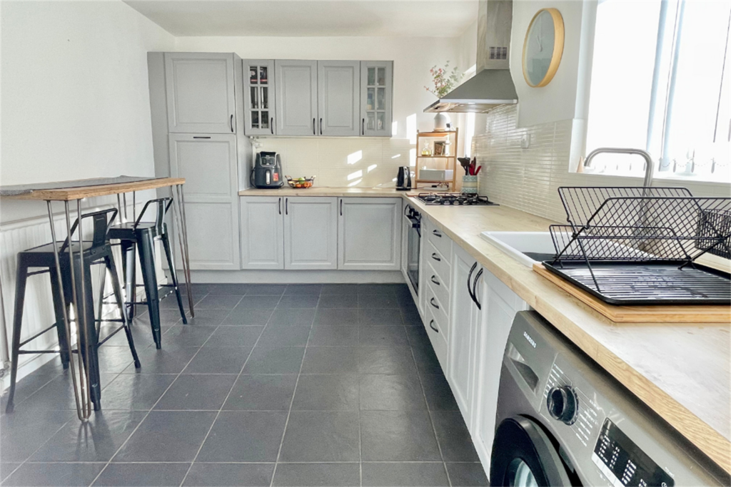 Kitchen/Breakfast