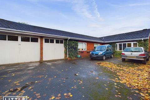 5 bedroom bungalow for sale, Bobbies Lane, Eccleston, WA10