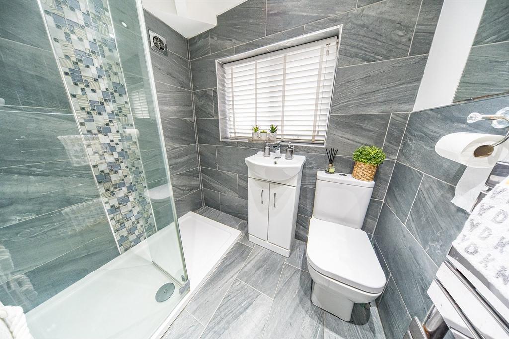 6-Beechwood-Grove-31 1698046152492.jpg