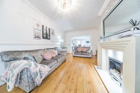 6 Beechwood Grove, Prescot, L35 5AX