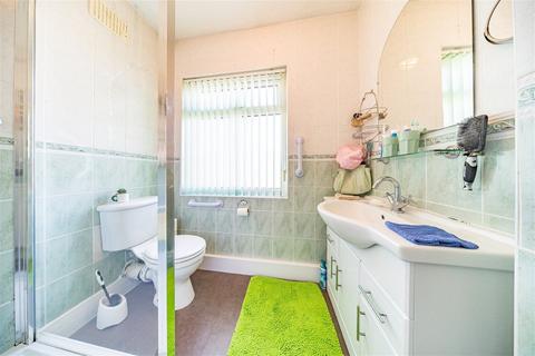 10 Derwent Avenue, Prescot, L34 2ST