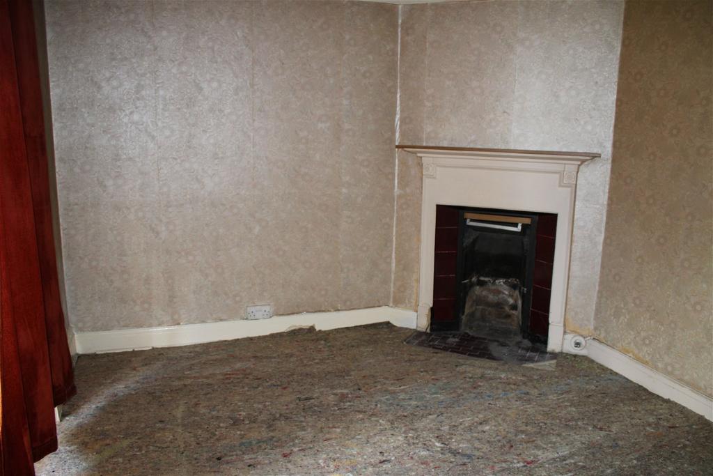 33 st james road sitting room 1691413108063.jpg