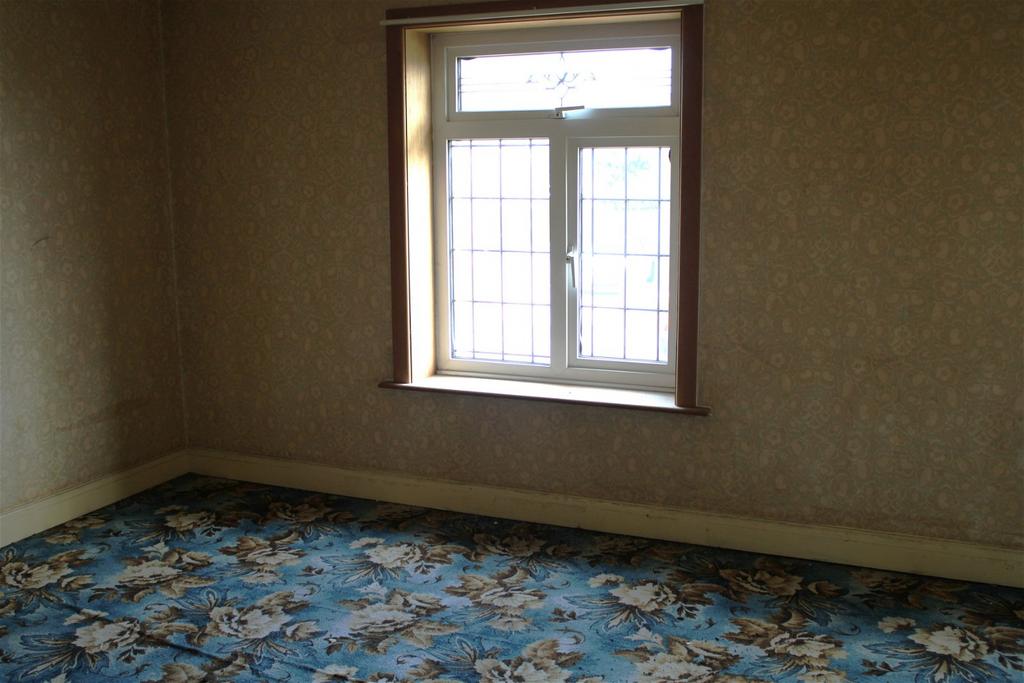 33 st james road bedroom 1 1691412995512.jpg
