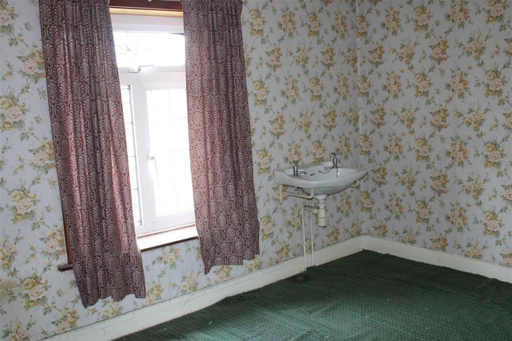 33 st james road bedroom 2 1691413019601.jpg
