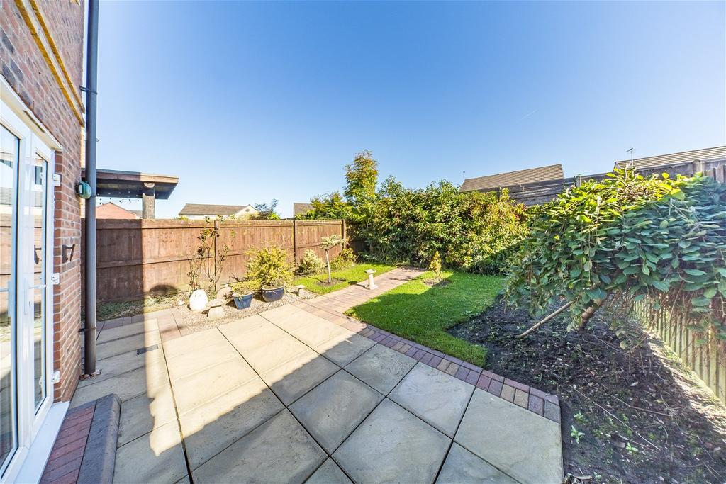 18-Berryedge-Crescent-40 1693984372945.jpg