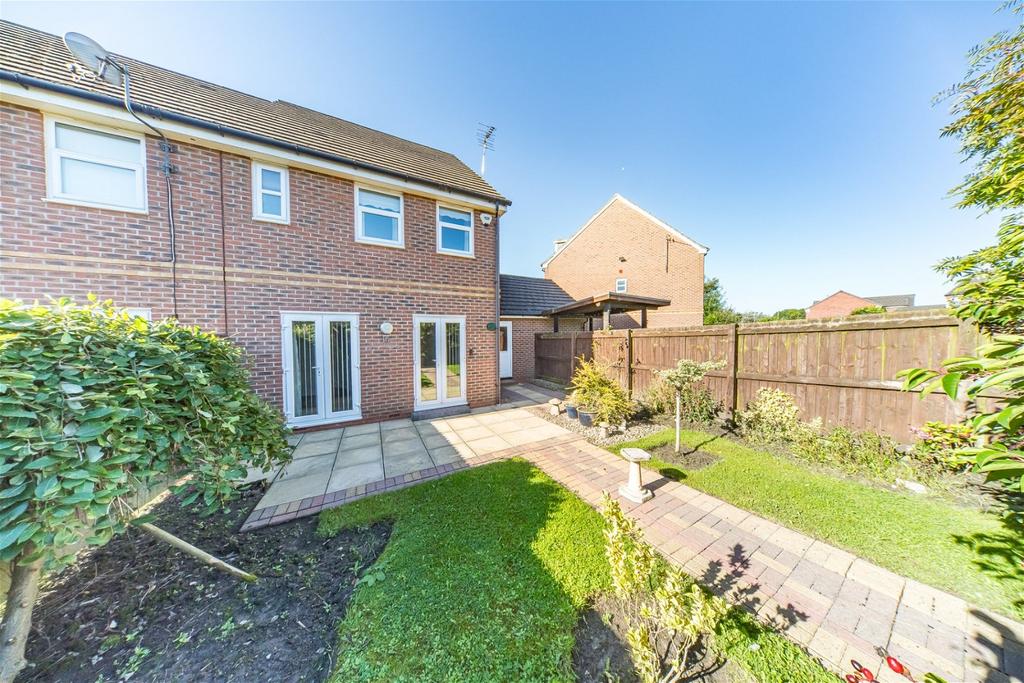 18-Berryedge-Crescent-43 1693984392142.jpg