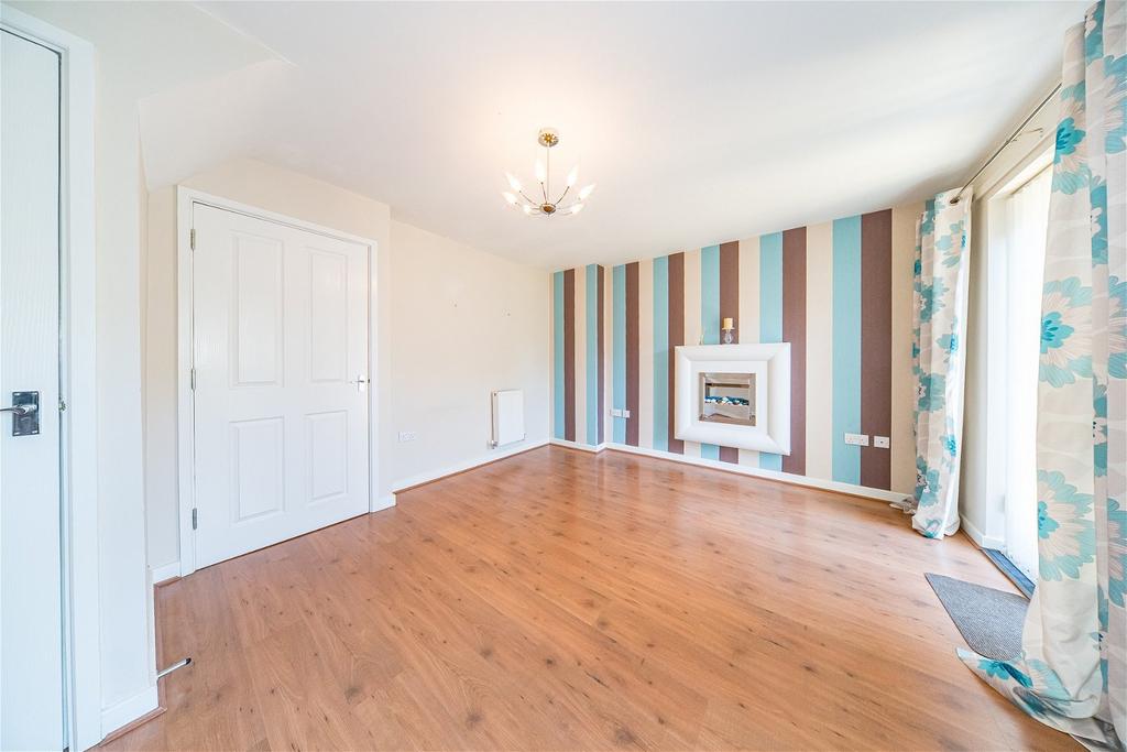 18-Berryedge-Crescent-9 1693984070871.jpg