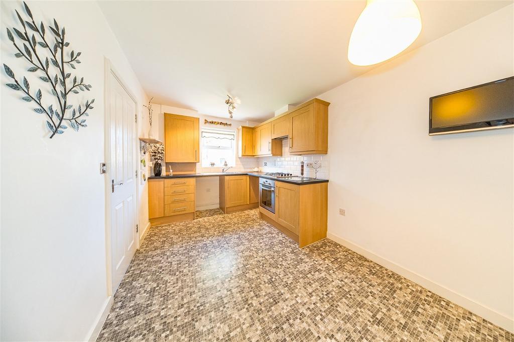 18-Berryedge-Crescent-14 1693984109147.jpg