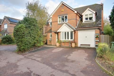 2 Bramblegate, Fair Oak, Eastleigh, SO50 7EY