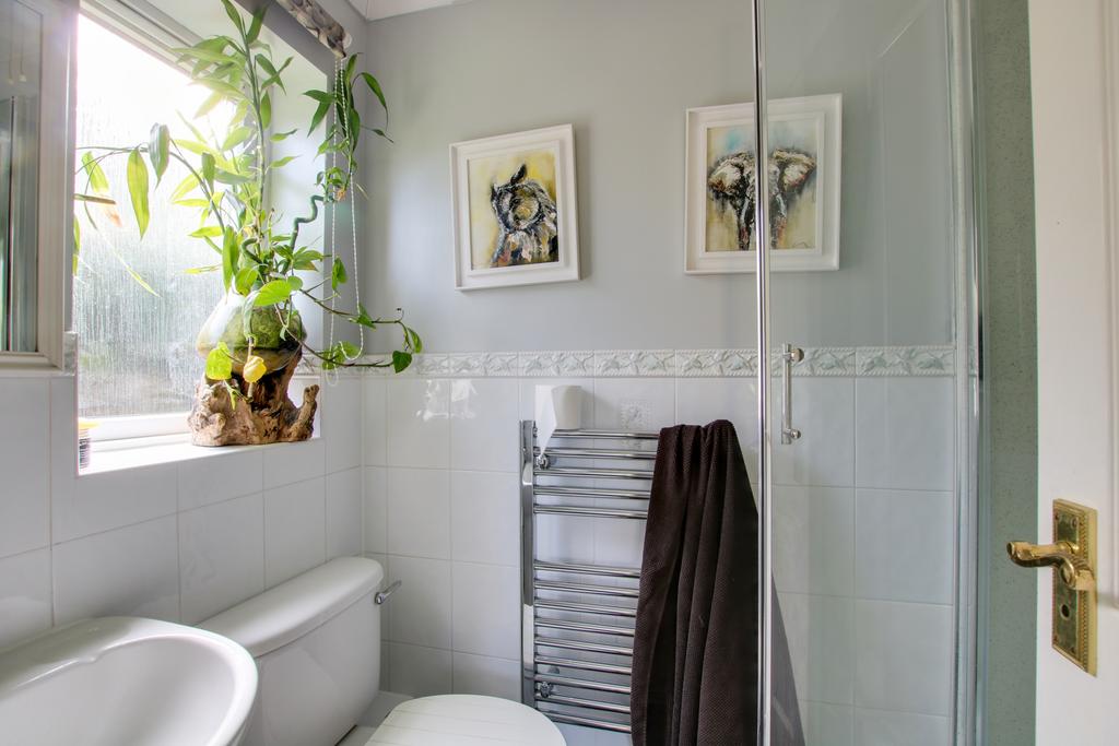 En-suite 2