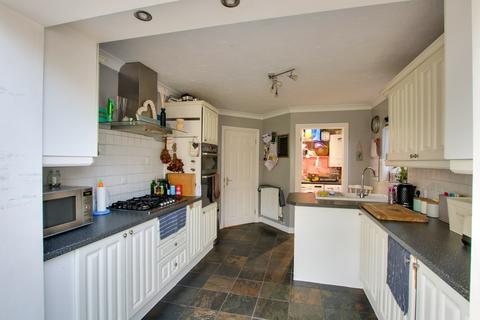 2 Bramblegate, Fair Oak, Eastleigh, SO50 7EY