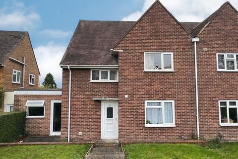 4 bedroom semi-detached house to rent, Minden Way, Winchester, SO22