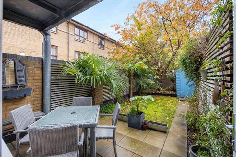 1 bedroom flat to rent, Angelica House, 2 Sycamore Avenue, London, E3