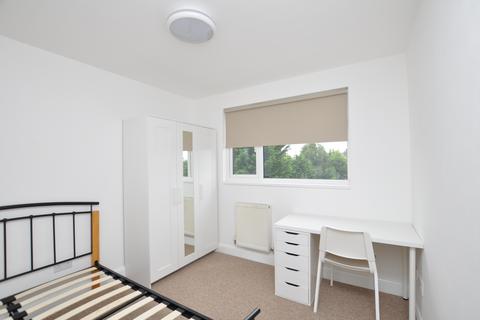 undefined, Beckingham Road, Guildford, Surrey, GU2