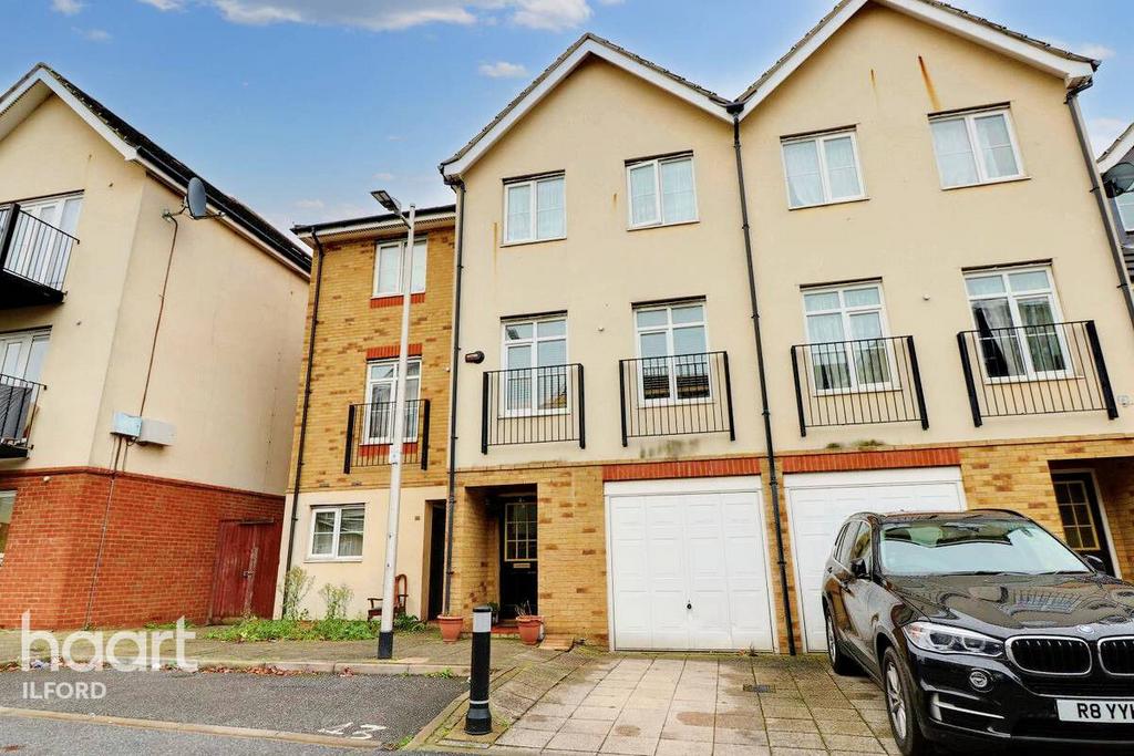 Blackthorn Road, Ilford 4 bed townhouse for sale £460,000