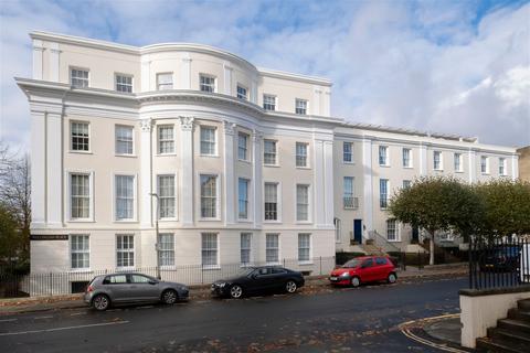 3 bedroom duplex for sale, Wellington Place, Priory Street, Fairview, Cheltenham, GL52