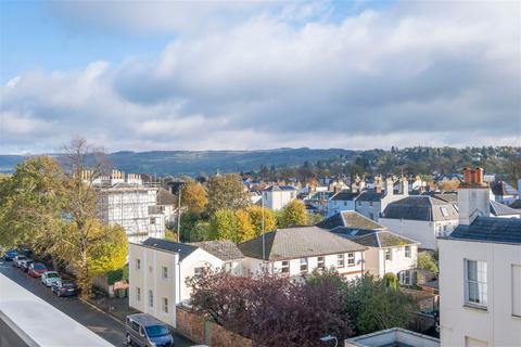 3 bedroom duplex for sale, Wellington Place, Priory Street, Fairview, Cheltenham, GL52