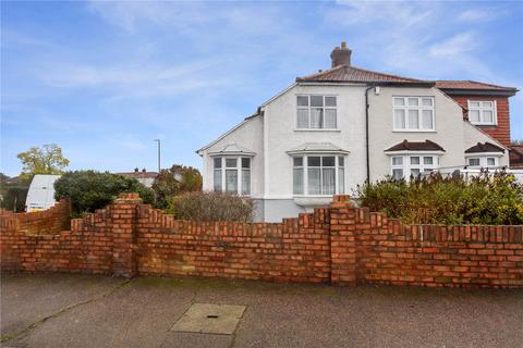 25 Bedonwell Road, Bexleyheath, DA7 5PR