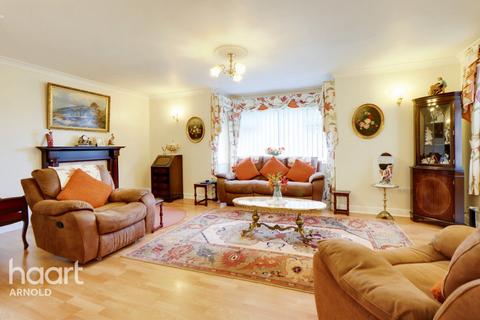 2 bedroom detached bungalow for sale - Gedling Road, Nottingham