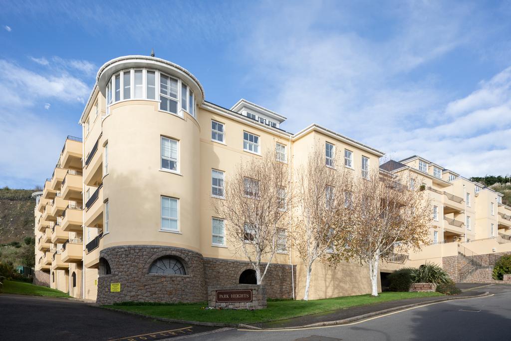 Old St. Johns Road, St. Helier, Jersey 2 bed apartment to rent £2,500