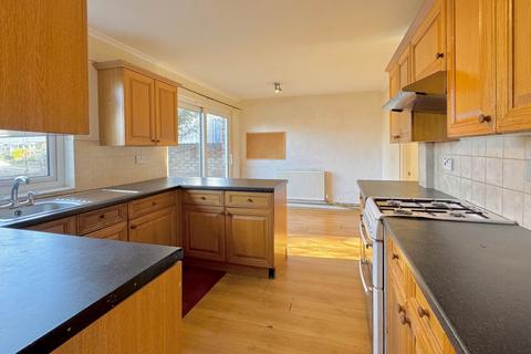 38 Dover Close, Basingstoke, RG23 8EQ