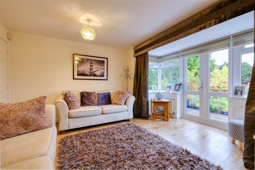 Padua Road, The Oakalls, Bromsgrove, B60 2SF 4 bed detached house for