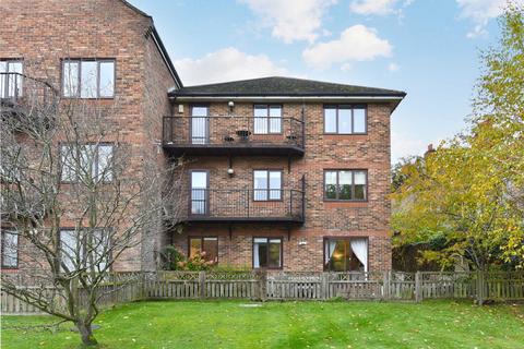 2 bedroom apartment for sale, Park View Road, Ealing