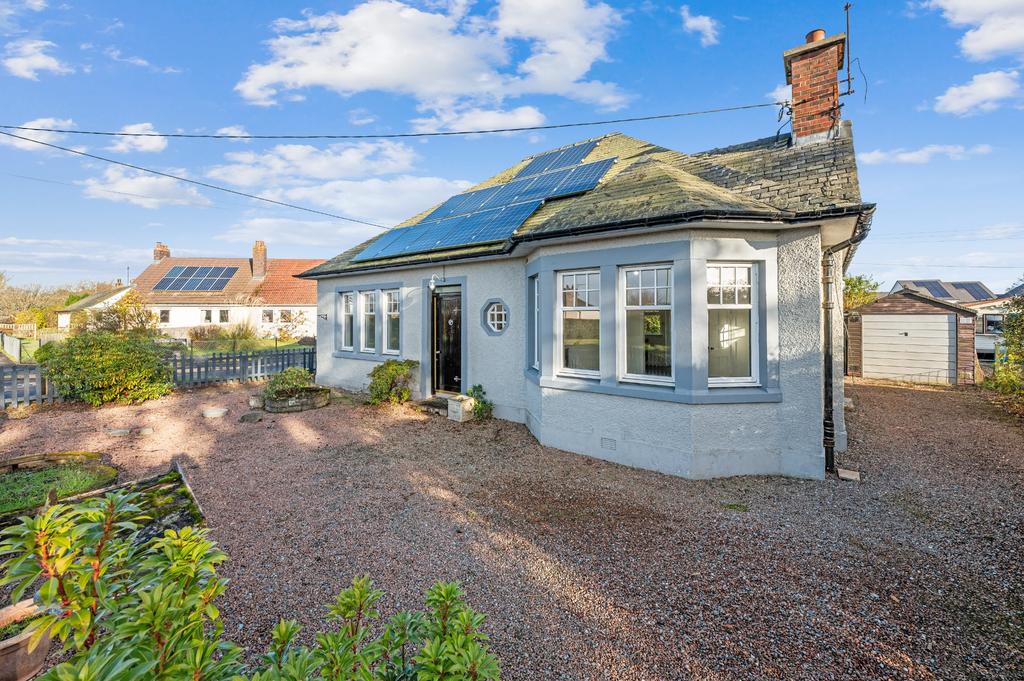 Oakbank Road, Guildtown, Perthshire, PH2 6BU 2 bed bungalow for sale