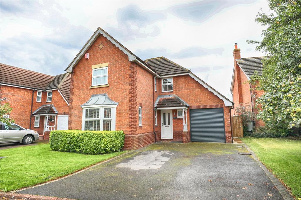 Gardenia Grove, Up Hatherley, Cheltenham, Gloucestershire, GL51 4 bed detached house for sale