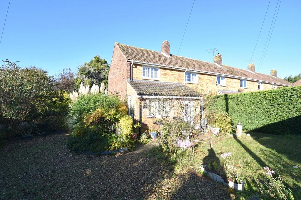 Oak Hill, Hollesley, Woodbridge, Suffolk, IP12 3 bed end of terrace