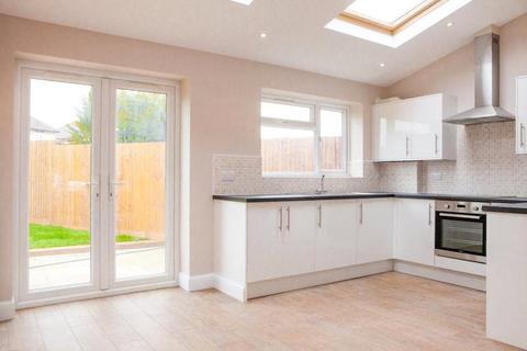 3 bedroom end of terrace house for sale, Dugdale Hill Lane, Potters Bar, Hertfordshire, EN6