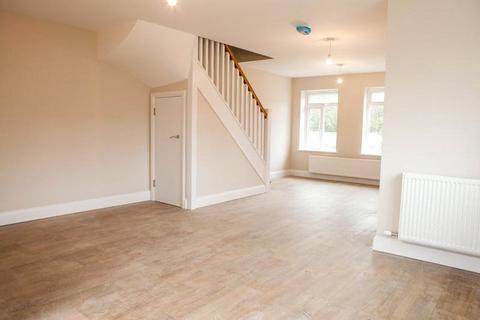 3 bedroom end of terrace house for sale, Dugdale Hill Lane, Potters Bar, Hertfordshire, EN6