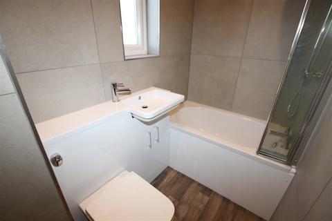 220 Green Road, Penistone, Sheffield, S36 6BG
