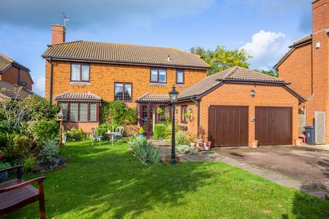 4 bedroom detached house for sale, Churchwood Drive, Chestfield, CT5