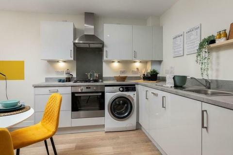 2 bedroom ground floor flat for sale, Shopwhyke Road, Indigo Park, Chichester, West Sussex