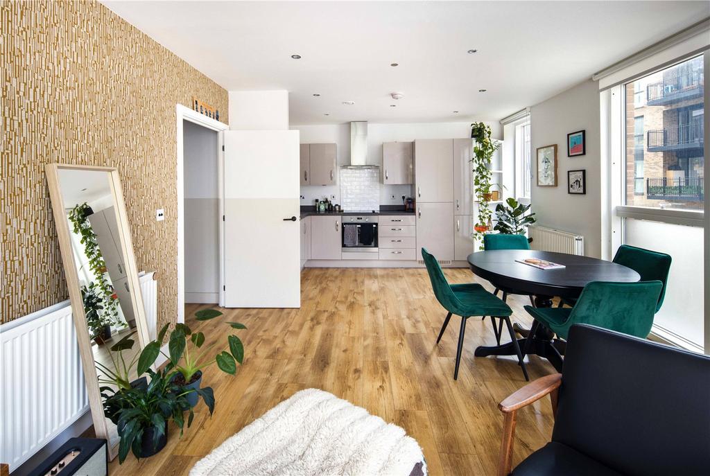 Living Room/Kitchen