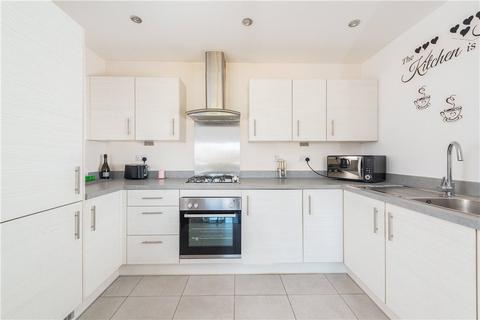 2 bedroom apartment for sale - Aylesbury Street, Bletchley, Milton Keynes, Buckinghamshire, MK2
