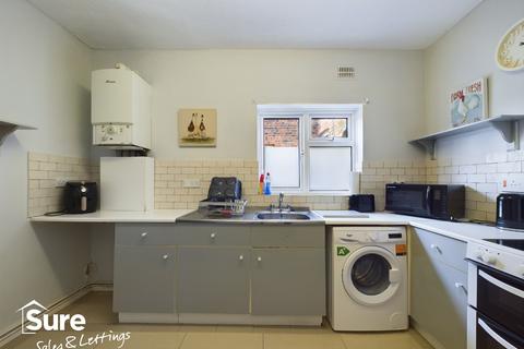 2 bedroom ground floor flat to rent, Kingsland Road, Hemel Hempstead, Hertfordshire, HP1 1QD