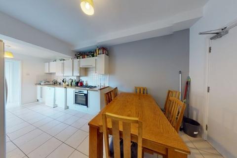 6 bedroom house to rent, 6 Beeston Road, Dunkirk, Nottingham, NG7 2JQ