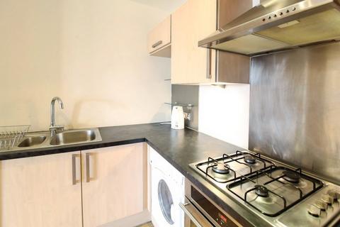 2 bedroom flat to rent, Bowman Lane, Brewery Wharf, Leeds, LS10