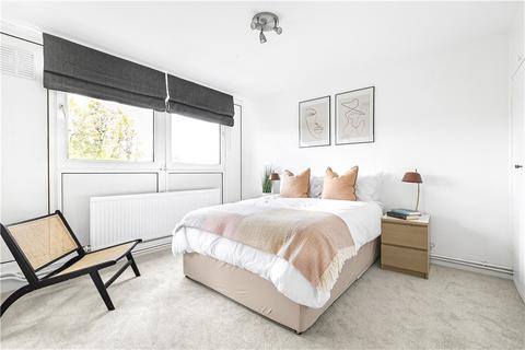3 bedroom maisonette for sale, Evenwood Close, London, SW15