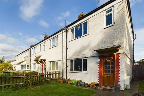 43 Mccall Crescent, London, SE7 8HS