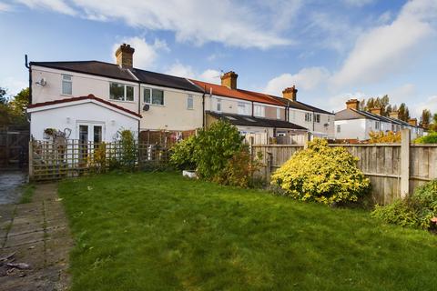 43 Mccall Crescent, London, SE7 8HS
