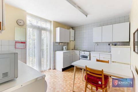 3 bedroom house for sale - Fraser Road , London, N9