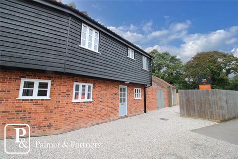 2 bedroom end of terrace house for sale, High Street, Saxmundham, Suffolk, IP17