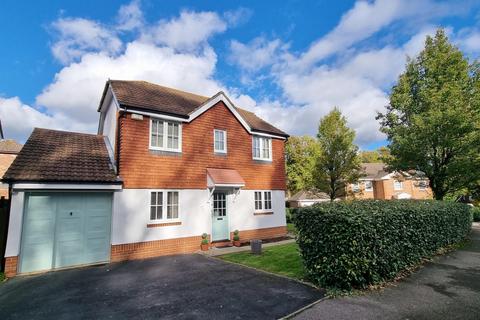 4 bedroom detached house for sale - MUSTANG AVENUE, WHITELEY