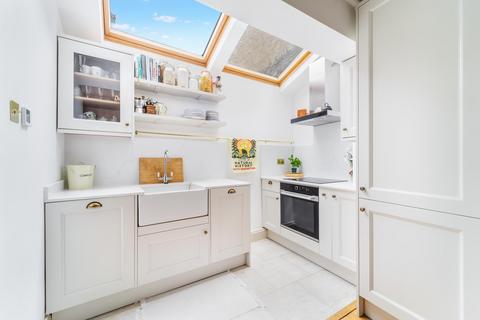 3 Ferry Lane, Brentford, TW8 0AW