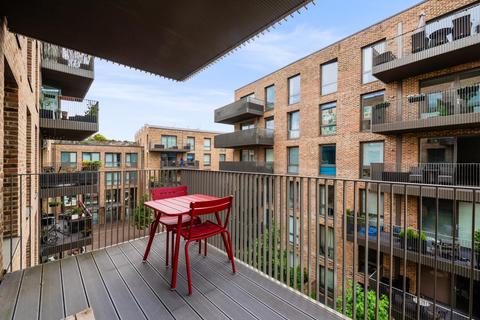 undefined, Brentford Lock West, Brentford, London, TW8